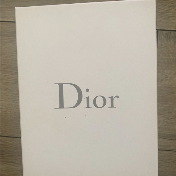 Dior Baby - Picture 2 of 7